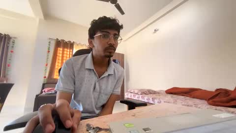 Mask Boy online show from 02.25.25