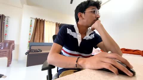 Mask Boy online show from 03.03.25