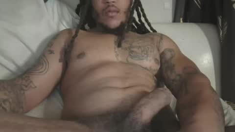 Snapshot of masked185272 chatting on 12.02.24 masked185272 online show from 12.02.24