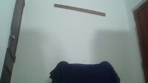 Snapshot of masked_shy_girl chatting on 01.19.25 masked_shy_girl online show from 01.19.25