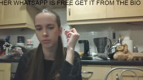 Extreme Couple online show from 12.14.24