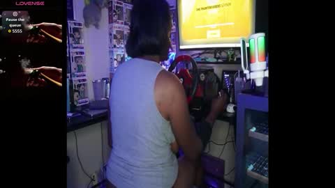 Snapshot of maskedmilf822397 chatting on 10.26.25 maskedmilf822397 online show from 10.26.25