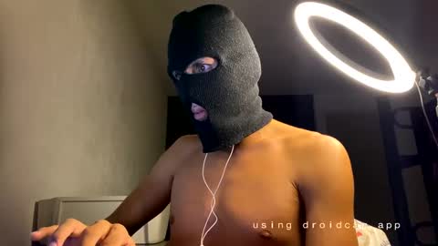 Snapshot of maskedvenomx chatting on 02.03.25 maskedvenomx online show from 02.03.25