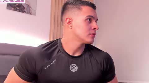 Mason Bennet online show from 12.18.25