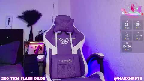 Mason Rothwell   online show from 09.28.25