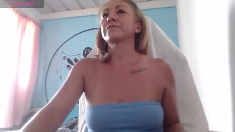 massiel ferreti online show from 10.23.25