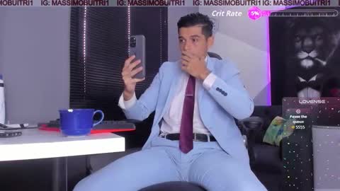 I am Massimo online show from 09.28.25