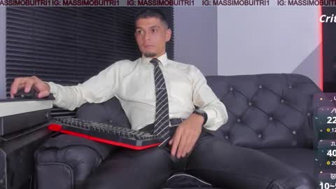 I am Massimo online show from 02.12.26