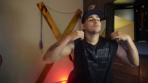 Snapshot of massimo_vidal chatting on 09.18.25 massimo_vidal online show from 09.18.25