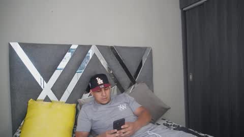 Snapshot of massimo_vidal chatting on 09.20.25 massimo_vidal online show from 09.20.25