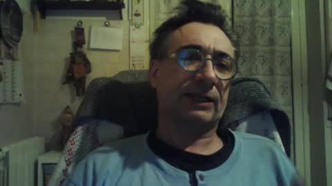 Snapshot of massimoxsempre chatting on 12.02.24 massimoxsempre online show from 12.02.24