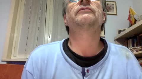 Snapshot of massimoxsempre chatting on 12.05.24 massimoxsempre online show from 12.05.24