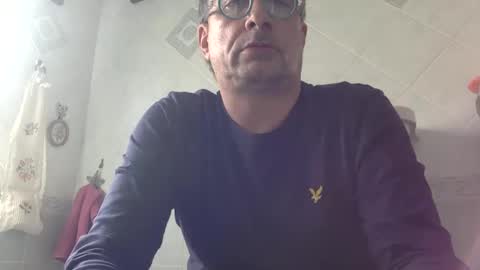 Snapshot of massimoxsempre chatting on 12.13.24 massimoxsempre online show from 12.13.24