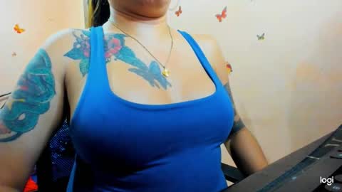 Snapshot of massivecockcum chatting on 12.24.24 kimmy online show from 12.24.24