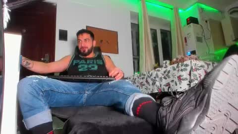 Snapshot of master9four chatting on 11.27.25 Matthew online show from 11.27.25