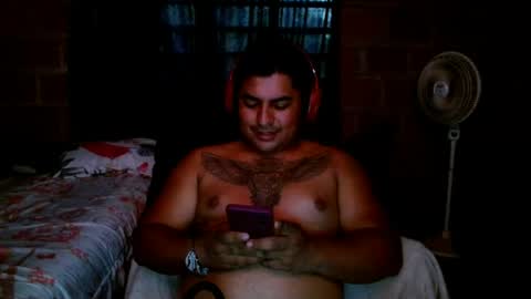 Snapshot of master_aron chatting on 08.01.26 master_aron online show from 08.01.26