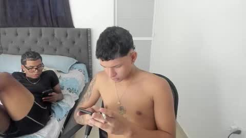 master_boy28 online show from 10.18.25