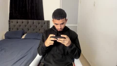 Snapshot of master_boy28 chatting on 02.10.26 master_boy28 online show from 02.10.26