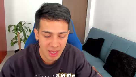 Snapshot of master_boy_1 chatting on 11.17.25 master_boy_1 online show from 11.17.25