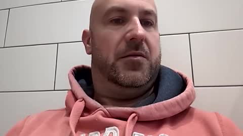 Snapshot of masterclass69er chatting on 11.22.25 Bob online show from 11.22.25