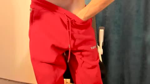 Snapshot of mastermiko chatting on 12.05.24 Silly Rabbit online show from 12.05.24