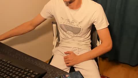 Snapshot of mastermiko chatting on 02.04.25 Silly Rabbit online show from 02.04.25