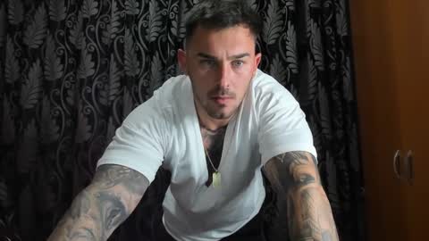 Snapshot of mastermusclejon chatting on 12.03.24 Jon online show from 12.03.24