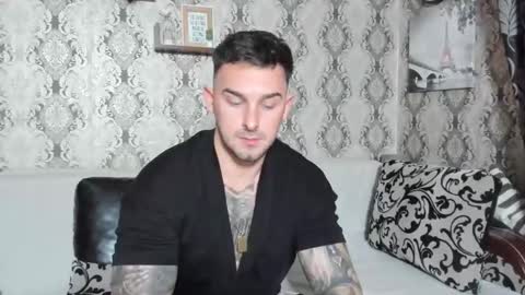 Snapshot of mastermusclejon chatting on 12.06.24 Jon online show from 12.06.24