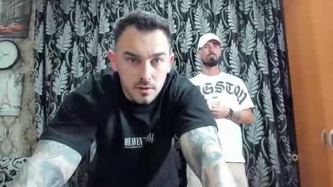 Snapshot of mastermusclejon chatting on 01.10.25 Jon online show from 01.10.25