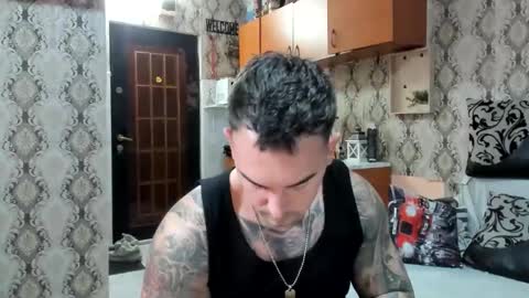 Snapshot of mastermusclejon chatting on 10.07.25 Jon online show from 10.07.25