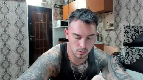 Snapshot of mastermusclejon chatting on 10.24.25 Jon online show from 10.24.25