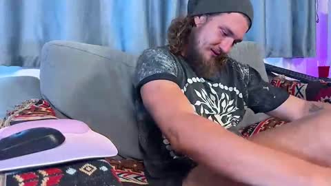   online show from 02.15.25