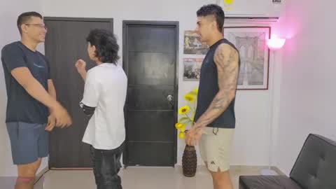 Team Cris Darwin- Fernando- Stiven- David online show from 05.12.26