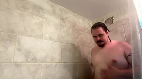 Snapshot of masterv58769 chatting on 10.19.25 V online show from 10.19.25