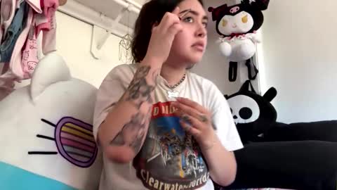 Snapshot of masturbatingmariamiller chatting on 11.15.25 masturbatingmariamiller online show from 11.15.25