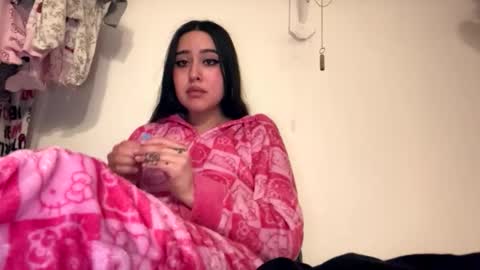 Snapshot of masturbatingmariamiller chatting on 11.27.25 masturbatingmariamiller online show from 11.27.25