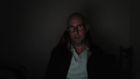 Snapshot of mat11efou chatting on 05.12.26 mat11efou online show from 05.12.26