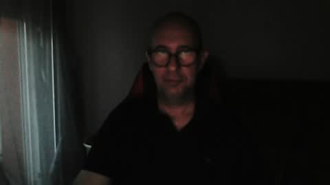 Snapshot of mat11efou chatting on 06.23.26 mat11efou online show from 06.23.26