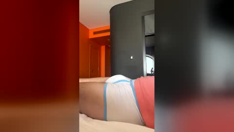 matej_cauci online show from 04.08.26