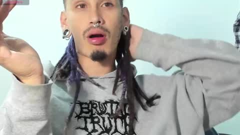 Snapshot of mateo60_ chatting on 01.05.25 Mateo online show from 01.05.25