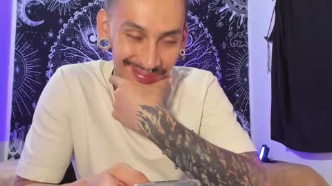 Snapshot of mateo60_ chatting on 01.11.25 Mateo online show from 01.11.25