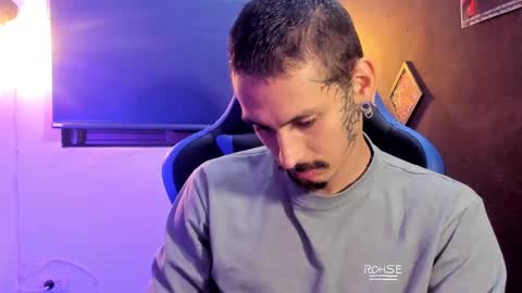 Snapshot of mateo60_ chatting on 02.28.25 Mateo online show from 02.28.25