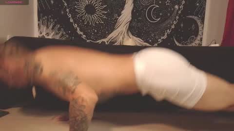 Snapshot of mateo60_ chatting on 09.16.25 Mateo online show from 09.16.25