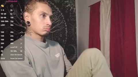 Snapshot of mateo60_ chatting on 09.28.25 Mateo online show from 09.28.25