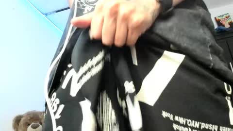 mateo_escobar online show from 10.16.25