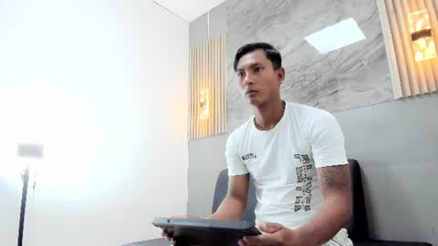 MATHEO online show from 07.03.26