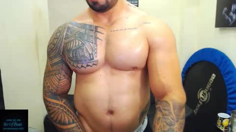 Snapshot of mateosexyhot22 chatting on 02.22.26 Mateo online show from 02.22.26