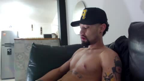 Snapshot of mathew444 chatting on 12.17.24 STRURIBE ON INSTAGRAM online show from 12.17.24