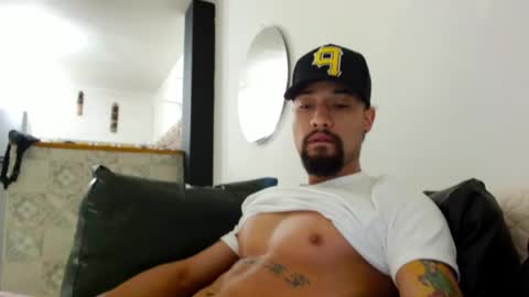 Snapshot of mathew444 chatting on 01.15.25 STRURIBE ON INSTAGRAM online show from 01.15.25