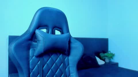 Mathew Flintt  online show from 01.10.26